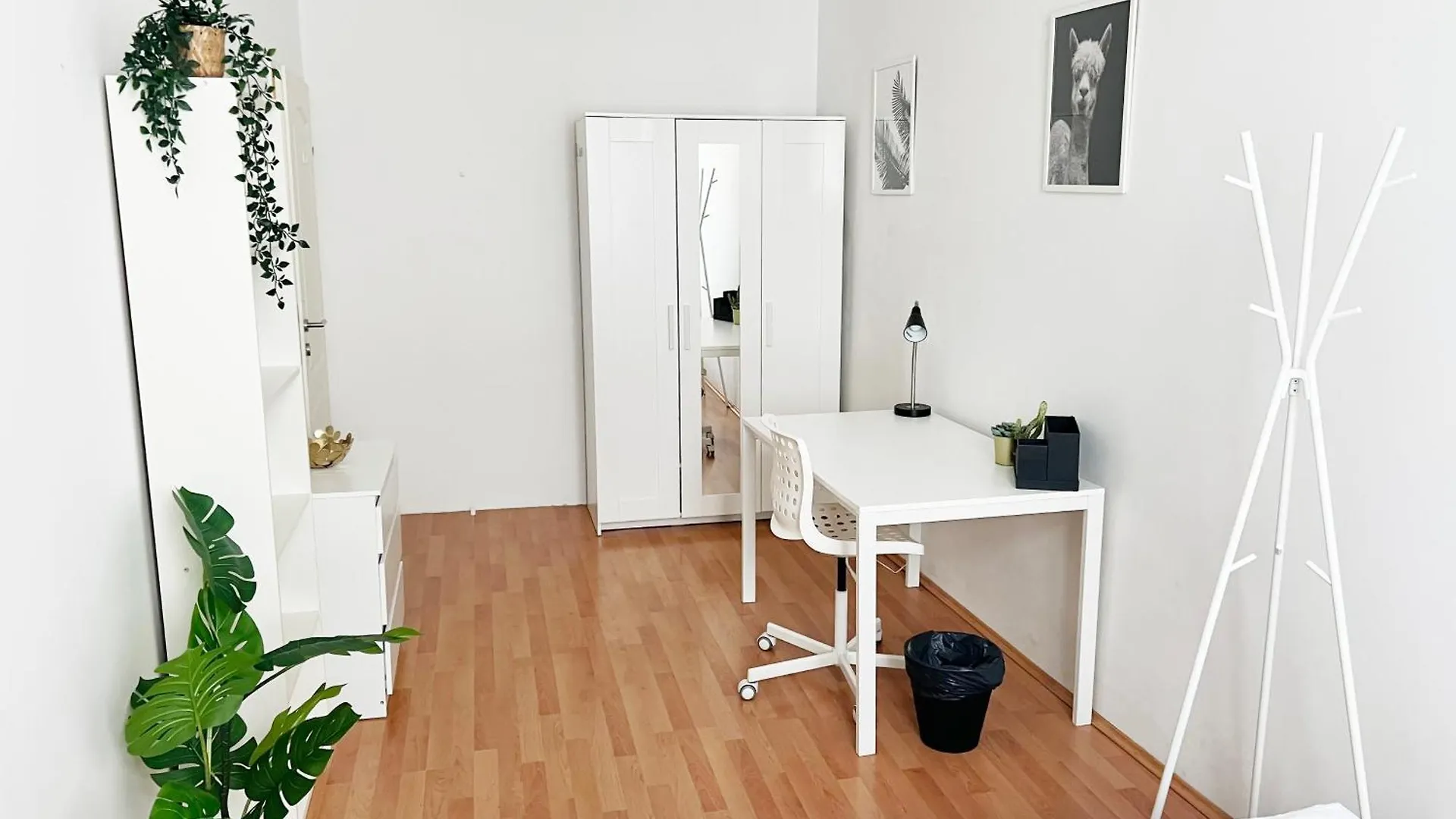 4-Bedroom Apartment In Central Location In Hipp 3Rd District Viyana