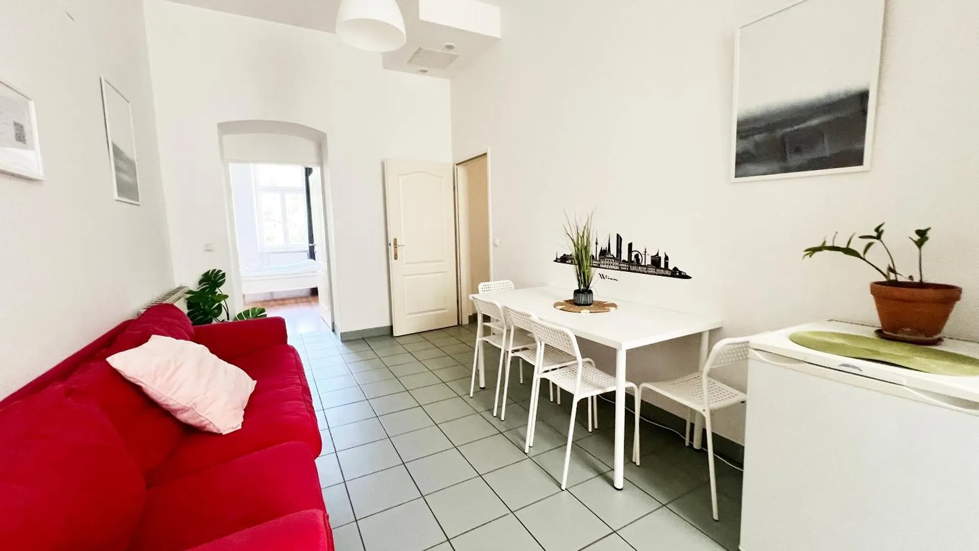 4-Bedroom Apartment In Central Location In Hipp 3Rd District Viyana 0*,  Avusturya